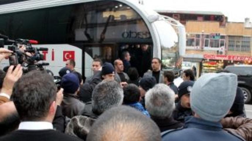 Başbakan'a Konya'da Sevgi Seli