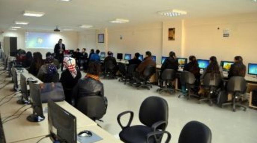 Van&rsquo;da 160 Saatlik Bilgisayar Kursu