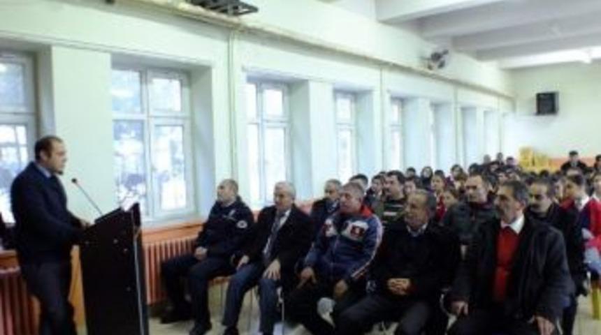 Ulukışla&rsquo;da L&ouml;sev Tanıtım Konferansı