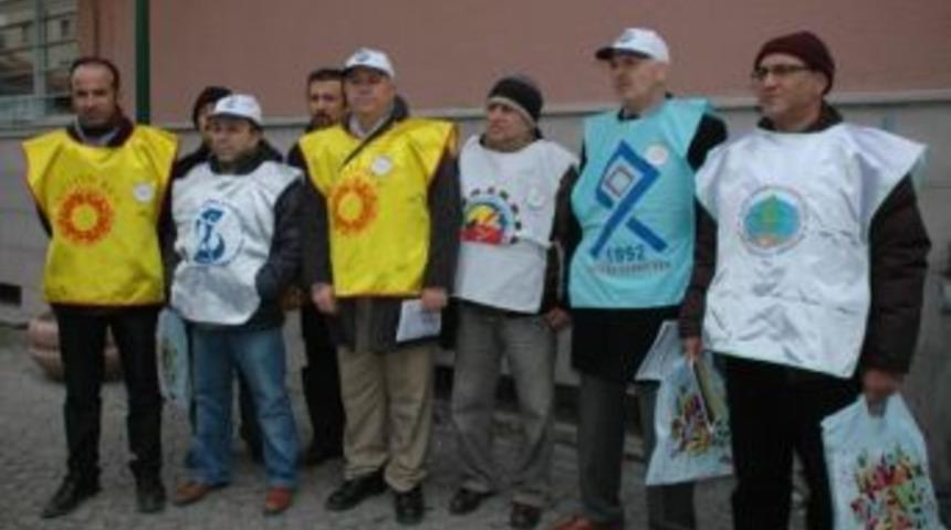 Kesk'ten 19 Aralık Grevine Katılım &Ccedil;ağrısı