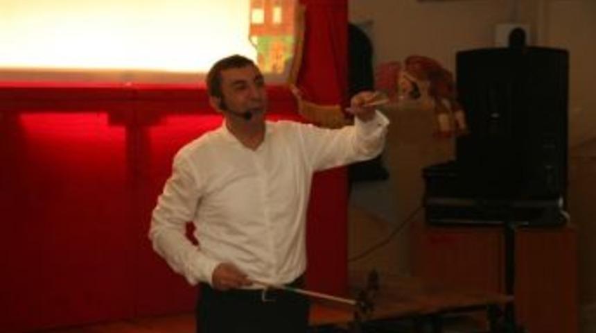 Diş Sağlığının &Ouml;nemini İzleyerek &Ouml;ğrendiler