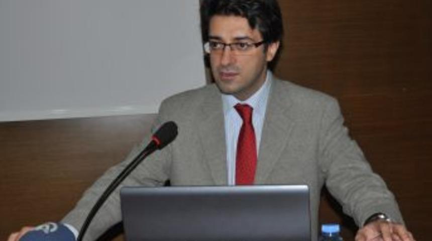 Demirci: G&ouml;ky&uuml;z&uuml;n&uuml; T&uuml;rk U&ccedil;akları Aydınlatacak