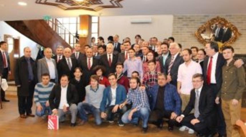 Vali Mutlu Balıkesirlilerle Buluştu