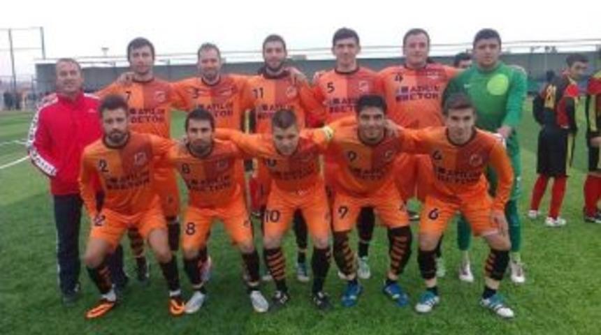 Velik&ouml;yspor &Ccedil;orlu&rsquo;dan &Uuml;&ccedil; Puan İle D&ouml;nd&uuml;