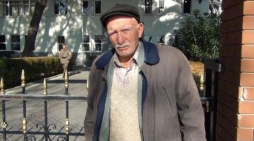 (&ouml;zel)belevili &Ouml;rnek Vatandaş Unutulan C&uuml;zdanı Jandarmaya Teslim Etti