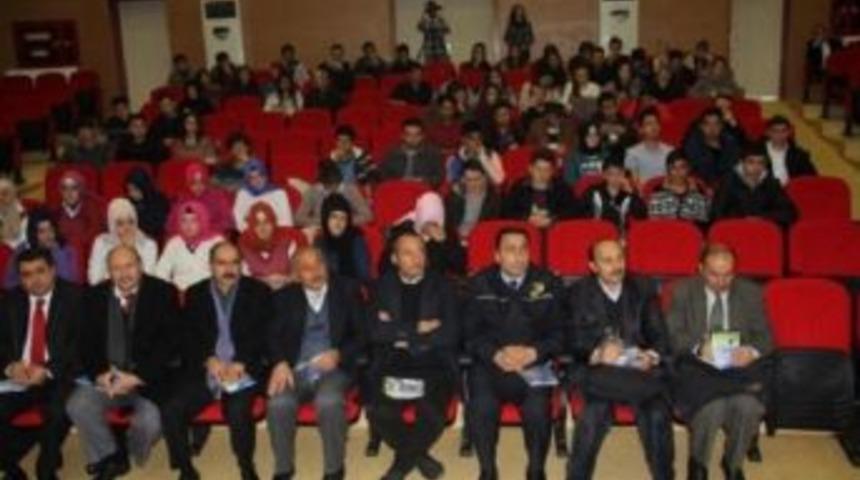 Tirebolu'da Madde Bağımlılığının Zararları Anlatıldı