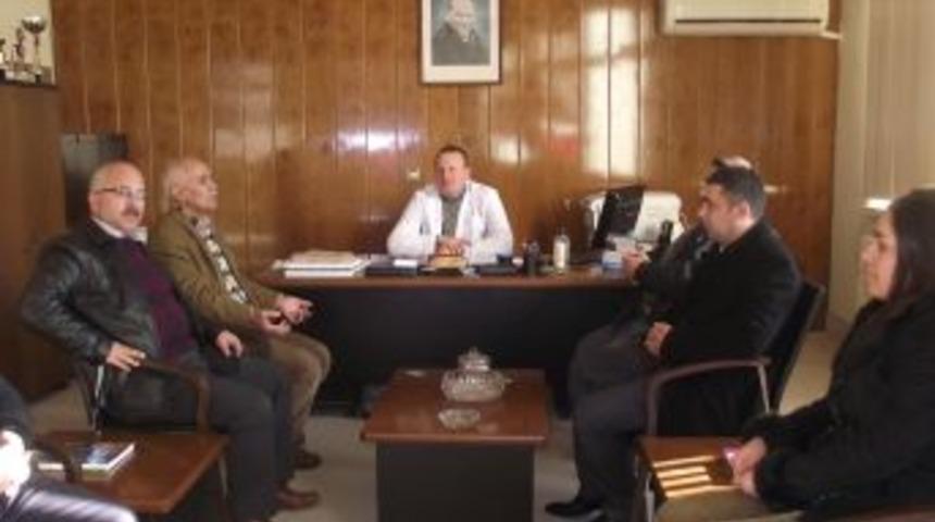 İl&ccedil;e Sağlık M&uuml;d&uuml;r&uuml;, Bafra MYO M&uuml;d&uuml;r&uuml;'n&uuml; Ziyaret Etti