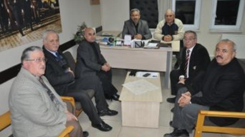 Dr Erdoğan Ever'i ziyaret etti