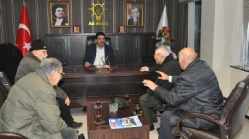 Huzur evi sakinleri Fatih &Ccedil;akır'ı ziyaret ettiler