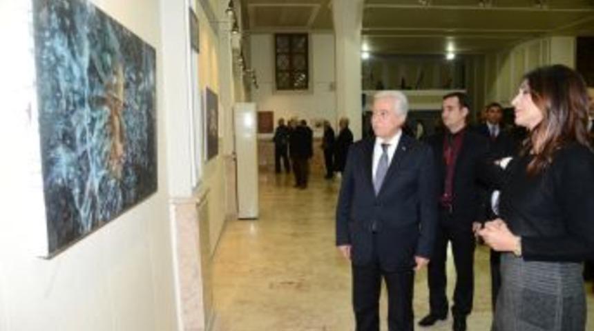 'An&rsquo;ın Suretleri&rsquo;nde, &lsquo;kadın&rsquo; Teması Farklı Bir A&ccedil;ıdan Irdelendi