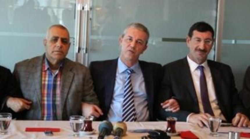 Kol Kola Kardeşlik Mesajı Verdiler