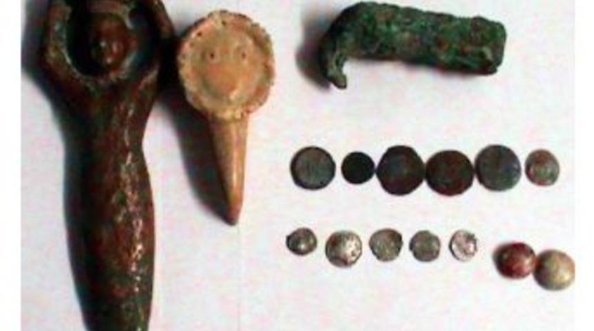 Suriye G&uuml;mr&uuml;ğ&uuml;nde Tarihi Eser Ele Ge&ccedil;irildi