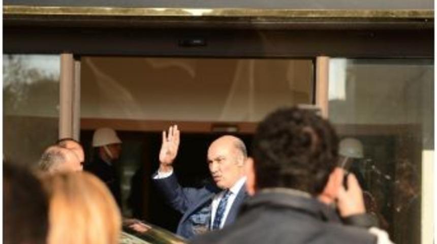 Emniyet M&uuml;d&uuml;r&uuml; &Ccedil;apkın Soruları Yanıtsız Bıraktı