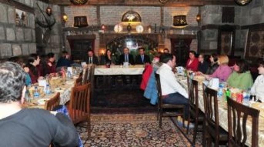 Rus Ve Ukraynalı Gazeteciler Erzurum'u Gezdi