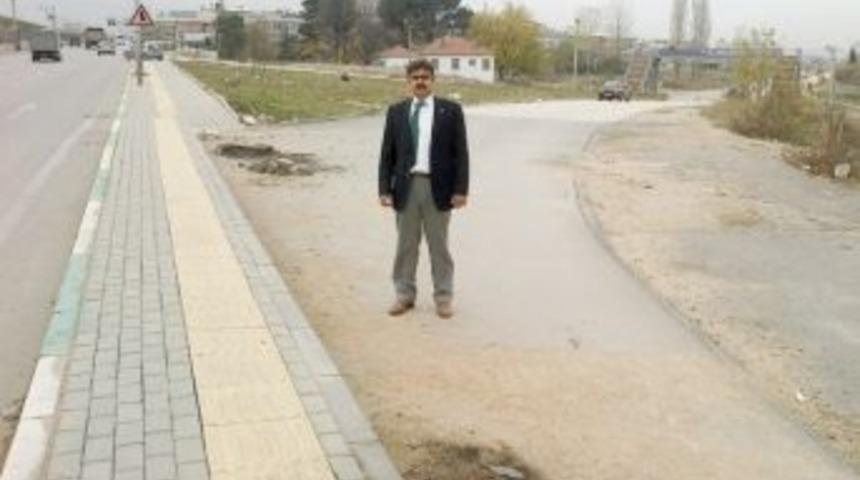 Bbp&rsquo;den Otosansit Yakın &Ccedil;evre Yolu Girişinin Kapatılmasına Tepki