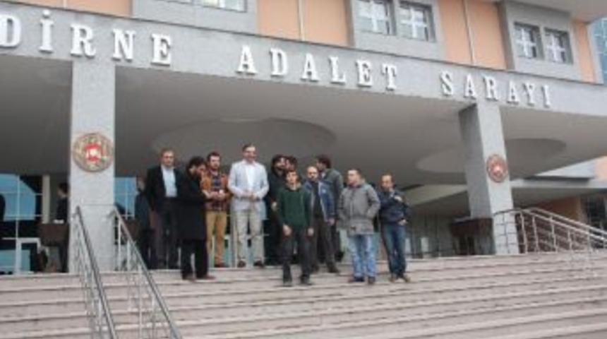 &Ouml;ğretmenin Atat&uuml;rk'e Hakaret Davasında Beraat