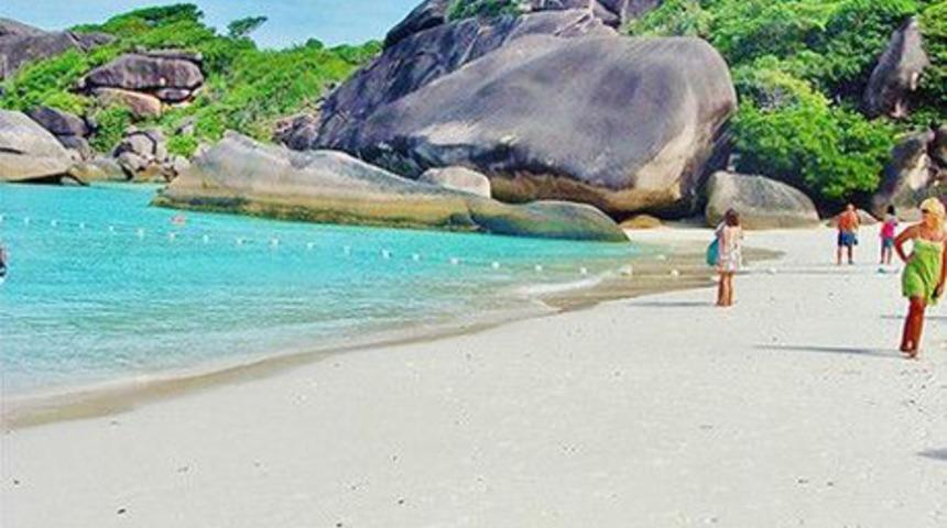 Romantik tatilin adresi Phuket!