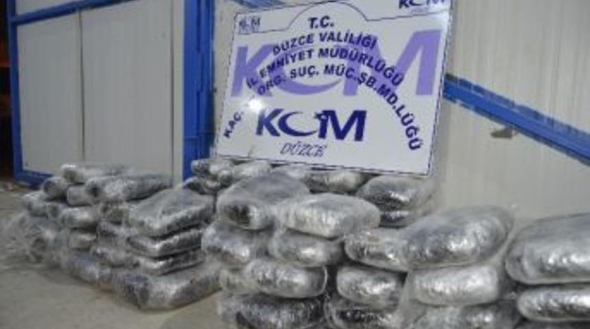 D&uuml;zce Polisi 100 Kilo Esrar Ele Ge&ccedil;irdi