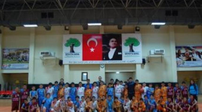 Pota Şehitkamille Rengarenk