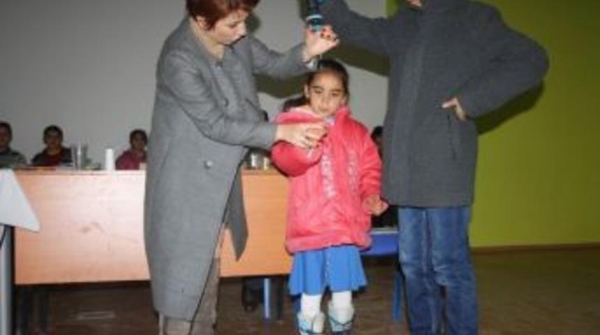 Dicle’de ‘küçük Mucitler’ Adlı Tiyatro Oyunu Sergilendi