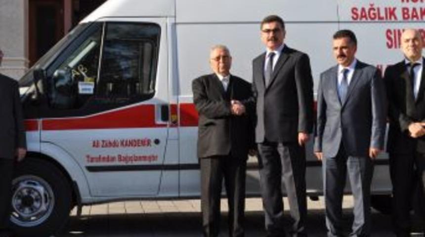 Hayırseverin Ismi, Bağışladığı Ambulansın &Uuml;zerine Yazıldı