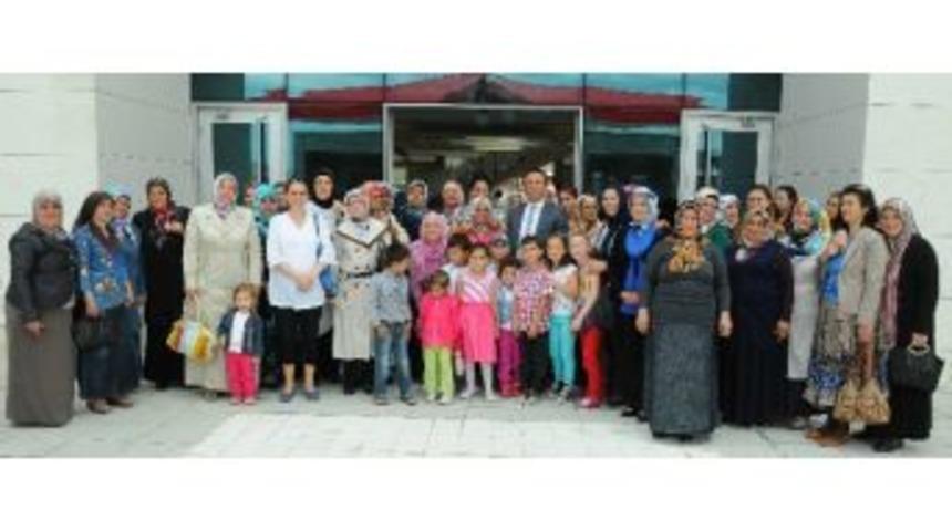 Gen&ccedil;: &ldquo;başbakanımızın İzindeyiz&rdquo;