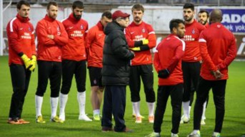 Trabzonspor, Galatasaray Ma&ccedil;ı Hazırlıklarına Başladı