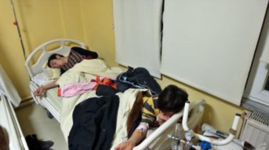 42 Kişi Mevlitte Dağıtılan Yemekten Zehirlendi