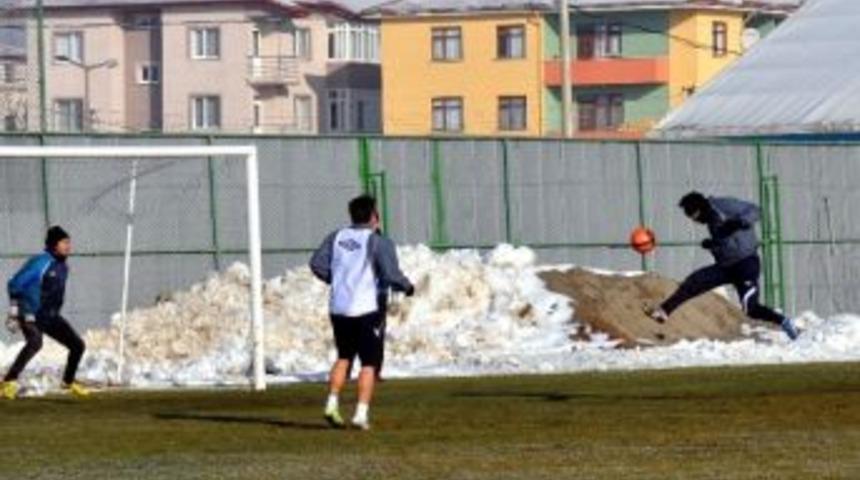 Boluspor &Uuml;&ccedil; Puana Odaklandı