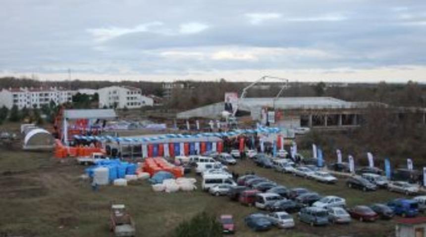 Bakan Kılı&ccedil; Baba Ocağında &Ouml;ğrenci Yurdunun Temelini Attı