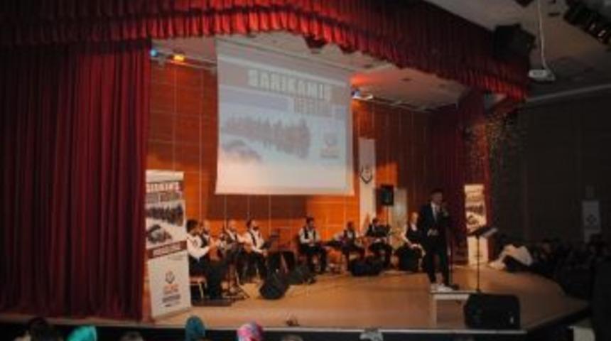 Sarıkamış Kahramanları &lsquo;altı Dilde&rsquo; S&ouml;ylenen T&uuml;rk&uuml;lerle Anıldı