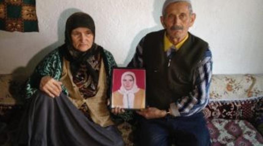 Kızını &Ouml;ld&uuml;ren Babanın 14 Yıl &Ouml;nce De Karısını &Ouml;ld&uuml;rd&uuml;ğ&uuml; İddia Edildi