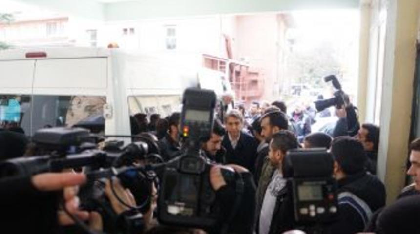 Mustafa Demir, Sağlık Kontrol&uuml;nden Ge&ccedil;irildi