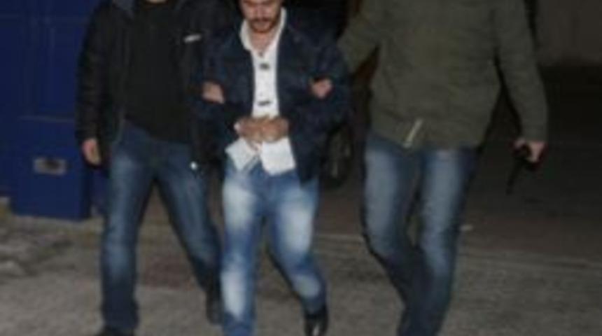 Cezaevinden Ka&ccedil;tı, Sevgili Mesajı İle Yakalandı