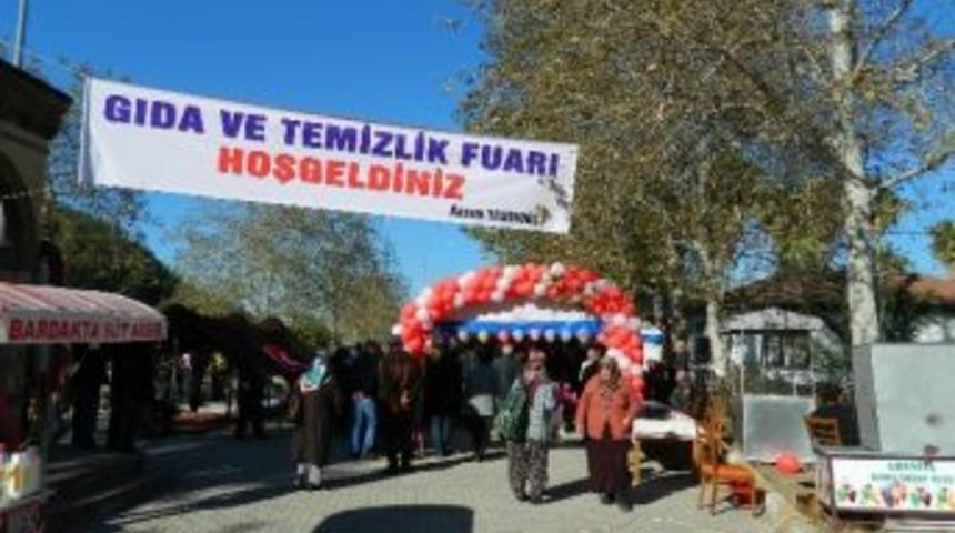 Kadirli&rsquo;de Gıda Ve Temizlik Fuarı A&ccedil;ıldı