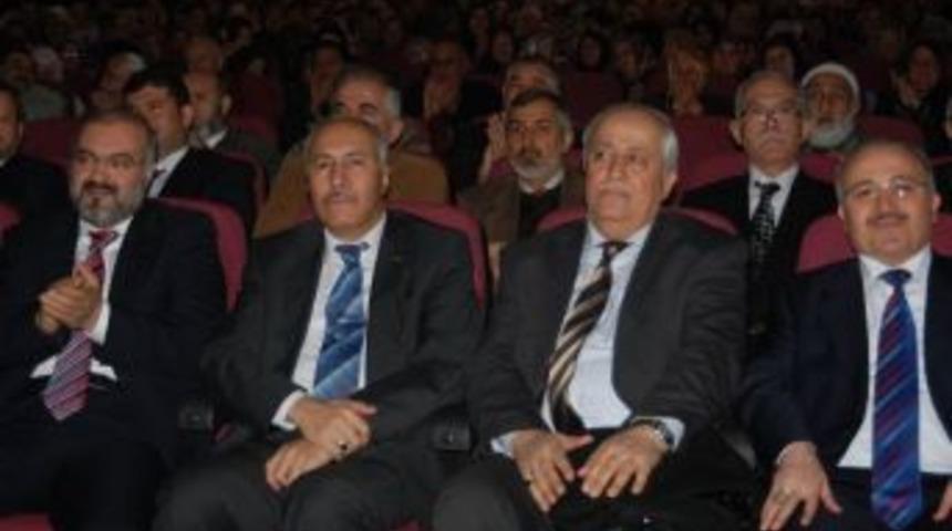 Mevlana Şeb-i Aruz T&ouml;reniyle Anıldı