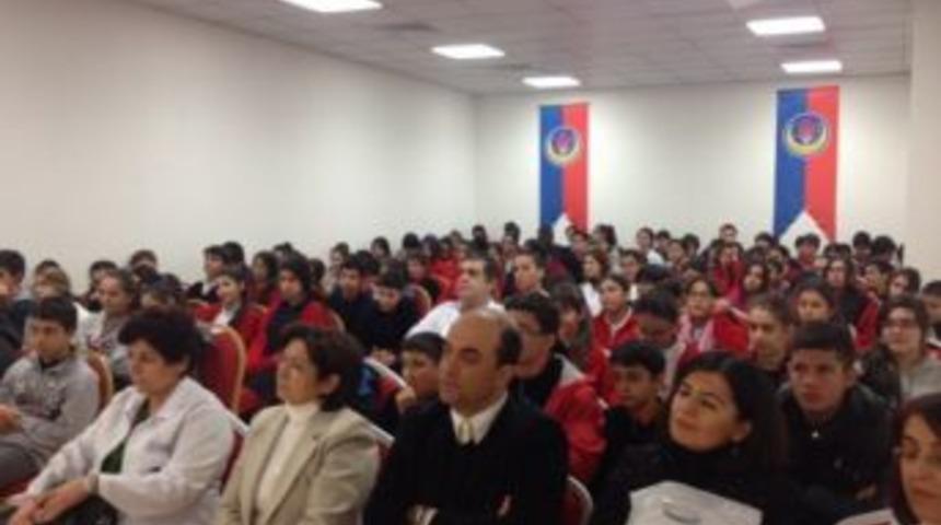 İn&ouml;n&uuml;&rsquo;n&uuml;n Kızı &Ouml;zden Toker: &ldquo;&ccedil;ok &Ccedil;alışan Kazanır&rdquo;