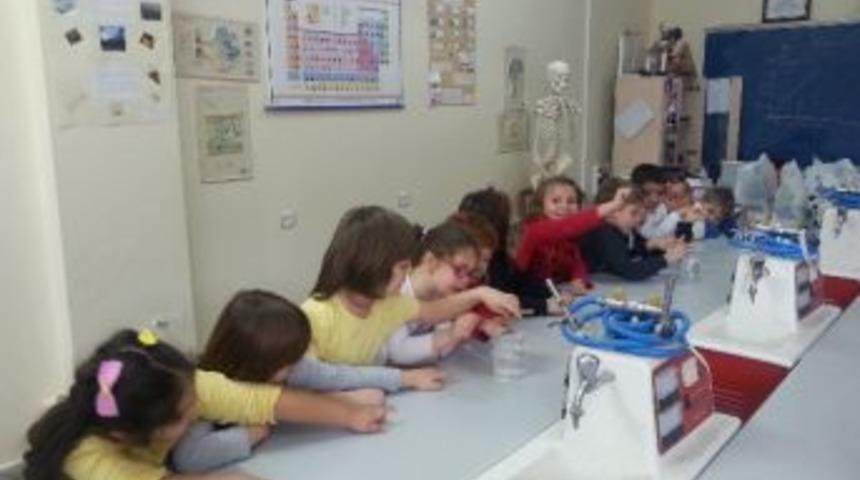 Minik &Ouml;ğrenciler Bilimle Tanıştı