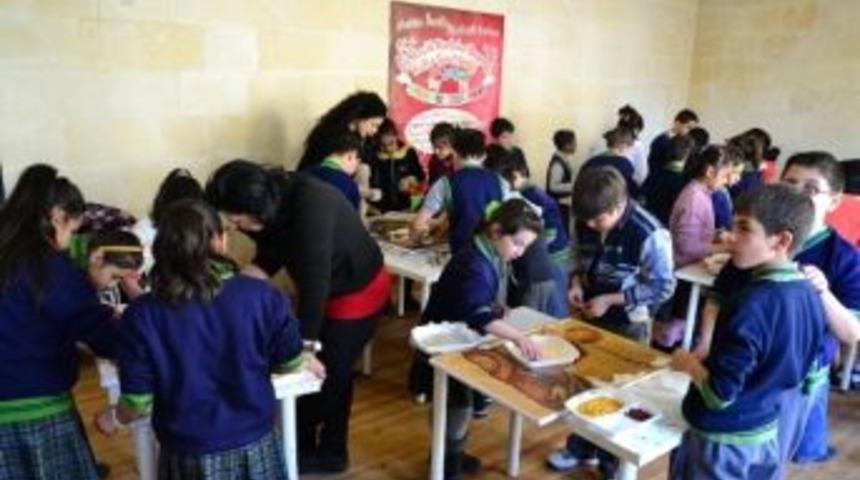 &Ccedil;ocuklar, 25 Aralık K&uuml;lt&uuml;r Ve Sanat Şenliğinde Buluştu