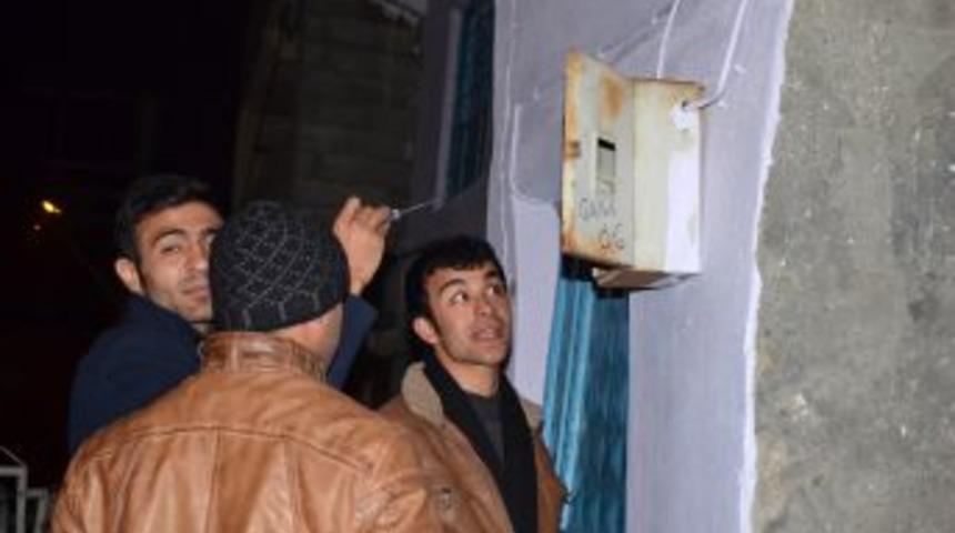 DEDAŞ&rsquo;tan 100 Kişilik Ekiple Ka&ccedil;ak Elektrik Operasyonu