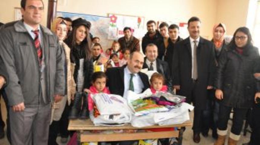 Vali Aydın, Derince Ve İncirlik K&ouml;ylerinde Incelemelerde Bulundu