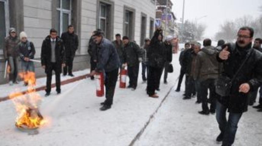 Bulanık Belediye Personeline İş G&uuml;venliği Eğitimi