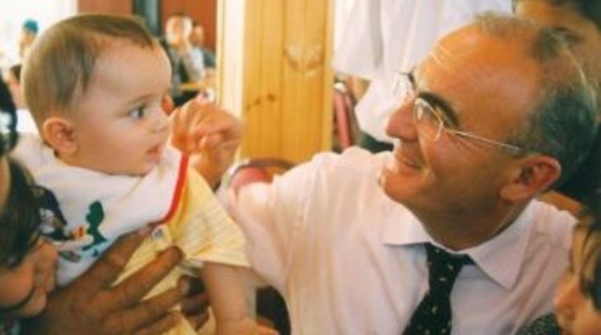 Başkan Yılmaz'dan &lsquo;şiir G&uuml;nleri&rsquo;ne Davet