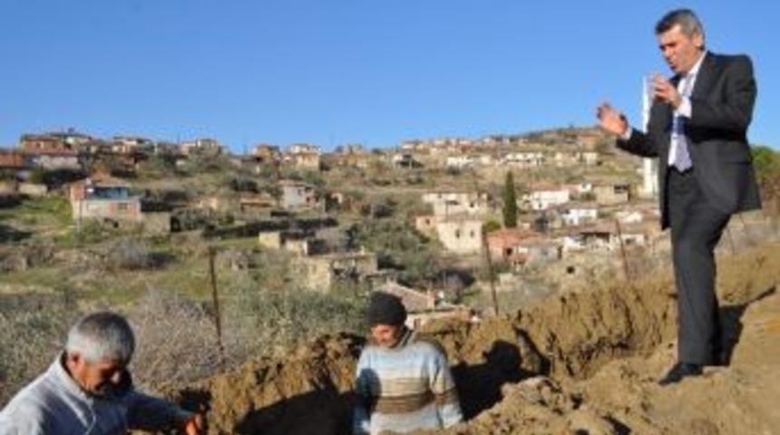 Kaymakam Sezgin K&ouml;ydes &Ccedil;alışmalarını Denetledi