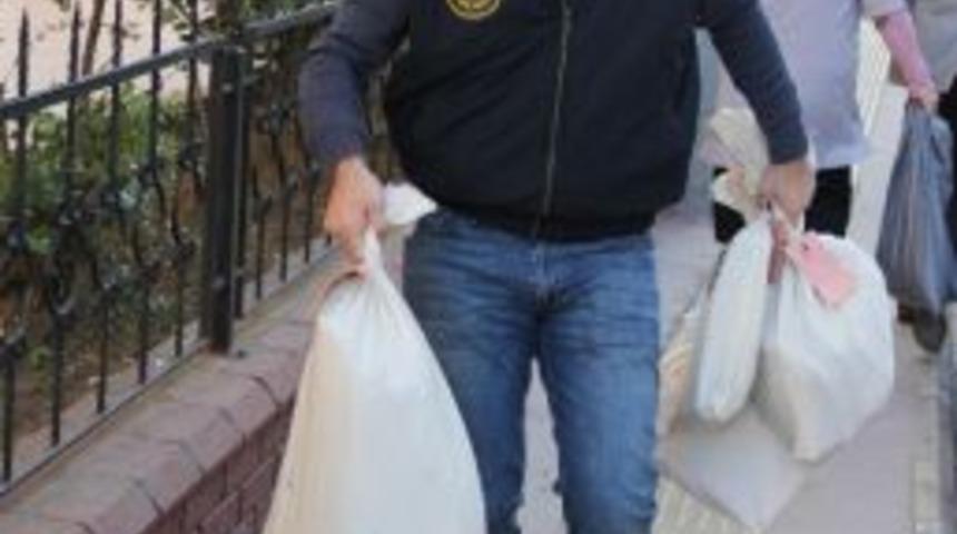 Devrimci Memur Hareketi Mensubu 2 Kişi Adliyede