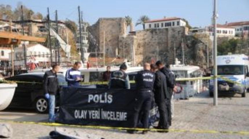 Askerden Yeni Gelen Gencin Cesedi Denizde Bulundu