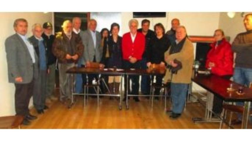 Chp'li Salih Erkek Doludizgin Gidiyor