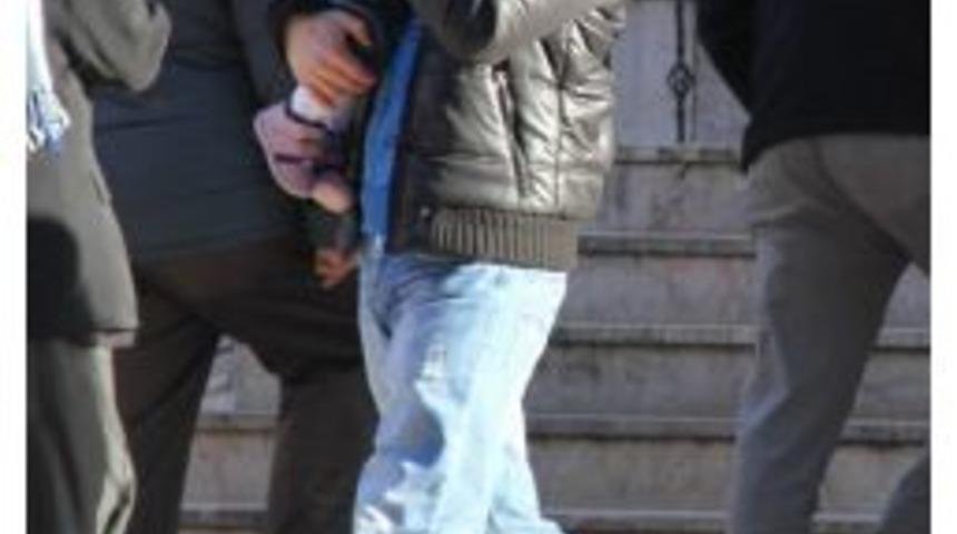 Evlendiği Kıza Cinsel İstismardan 4 Yıl 5 Ay Ceza Aldı