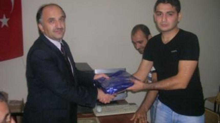 Yenipazar Cezaevinde Kalan H&uuml;k&uuml;ml&uuml; Ve Tutuklular Kuran-ı Kerim &Ouml;ğrendi