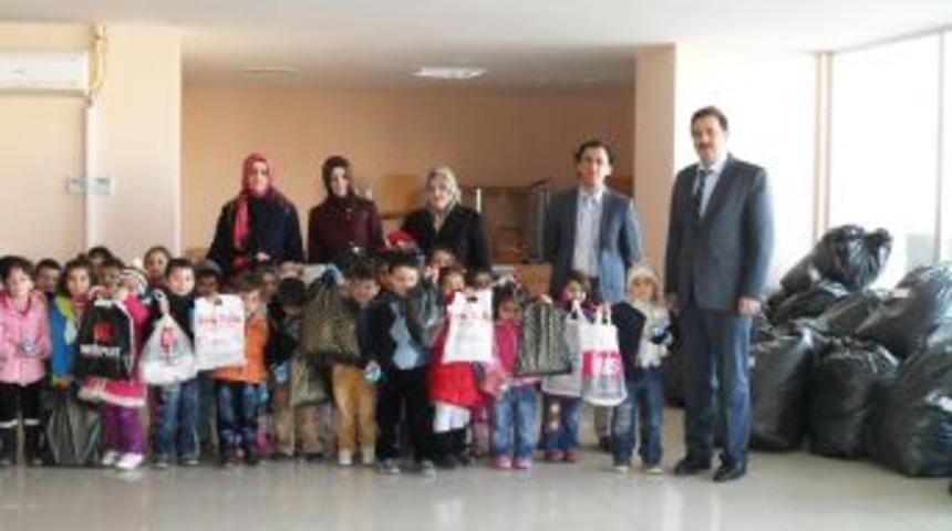 Pursaklar&rsquo;da Suriye I&ccedil;in Erdemli Ve Nezaketli Yardım